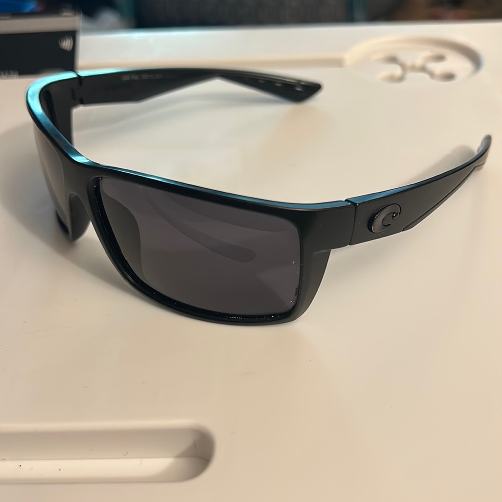 Costa Sunshades
